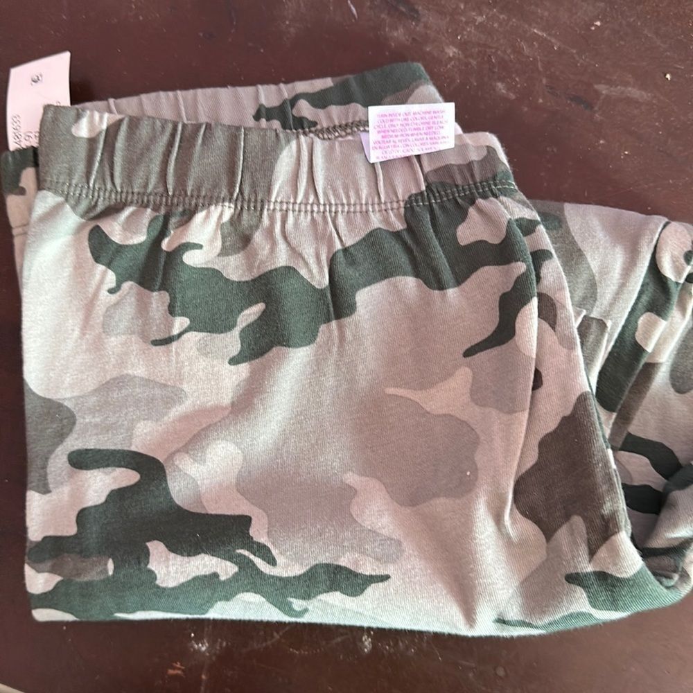 No Boundaries Camo Print Cotton Leggings Women’s Size M Ankle Length